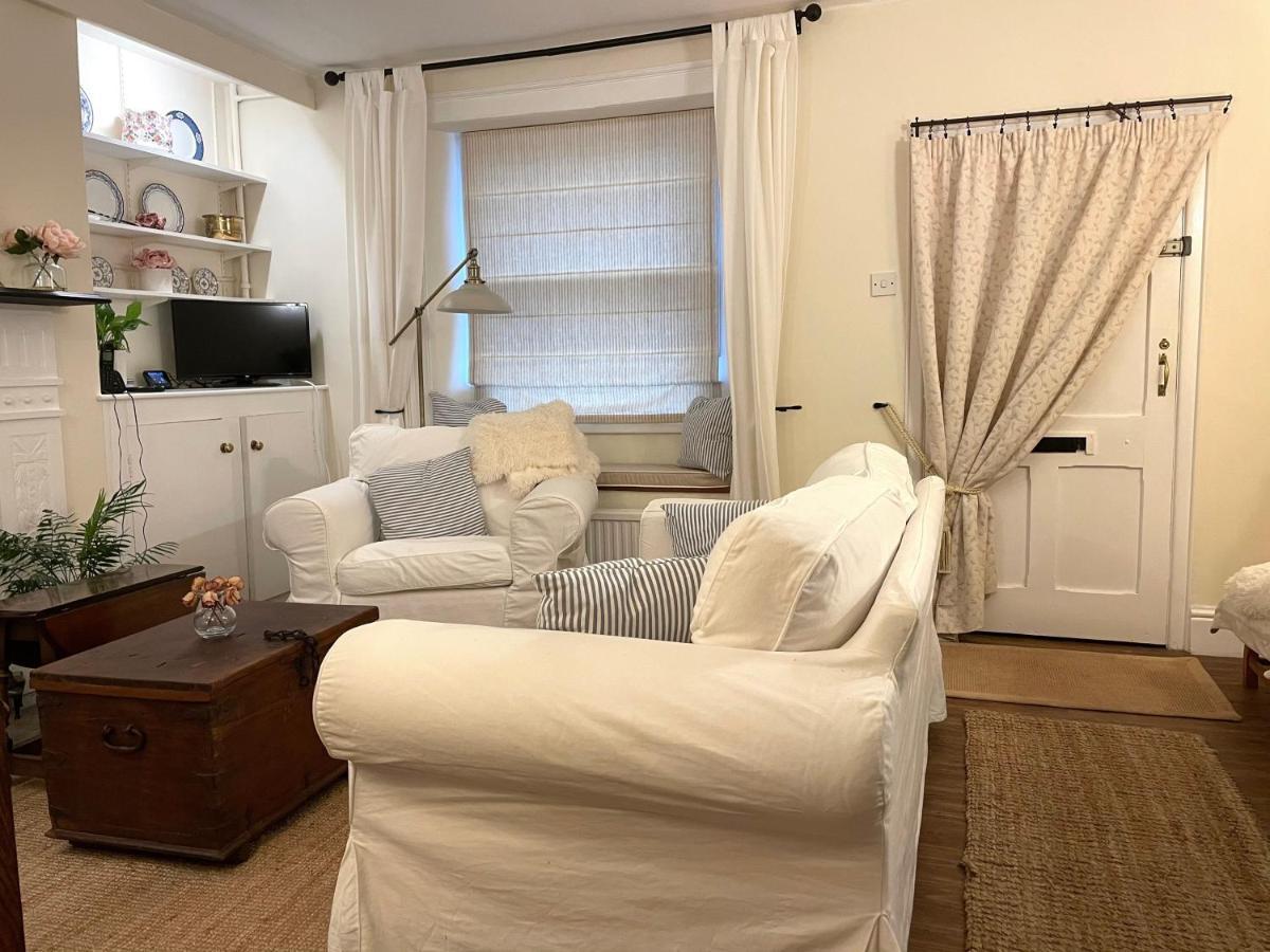 Charming Cottage In The Heart Of Sherborne Sherborne  Luaran gambar